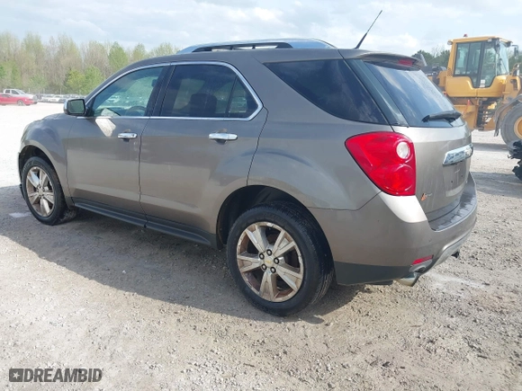 2010 Chevrolet Equinox LTZ with VIN 2CNFLFEY0A6320989, listed as a IAAI auction lot 41929141 with 267,191 mi miles. Bid and sale history available at carsss.com. Image 3.