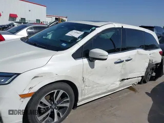 2019 Honda Odyssey Elite with VIN 5FNRL6H99KB091617, listed as a IAAI auction lot 41719807 with 93,775 mi miles and . Bid and sale history available at DreamBid. Image 6.