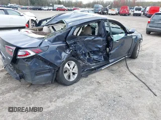 2015 Kia Optima with VIN KNAGM4AD4F5087986, listed as a IAAI auction lot 42037820 with 82,120 mi miles and . Bid and sale history available at DreamBid. Image 4.