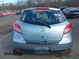 2013 Mazda Mazda2 Sport with VIN JM1DE1KZ9D0153941, listed as a IAAI auction lot 40823861 with 41,044 mi miles. Bid and sale history available at carsss.com. Image 15.