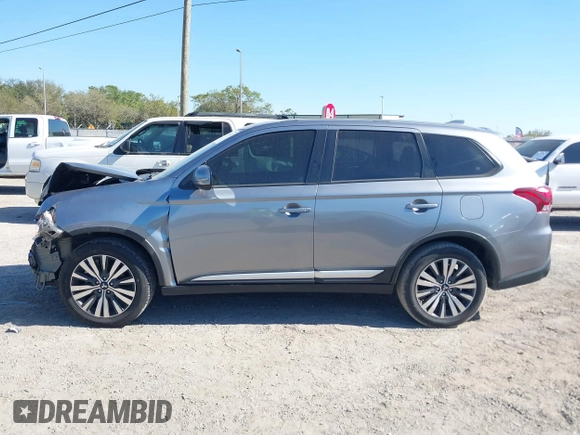 2020 Mitsubishi Outlander SE z VIN JA4AD3A33LZ025410, wystawiony jako IAAI lot #41805342 z przebiegiem 41 154 mil mil oraz . Historia ofert i sprzedaży dostępna na DreamBid. Obrazek 15.