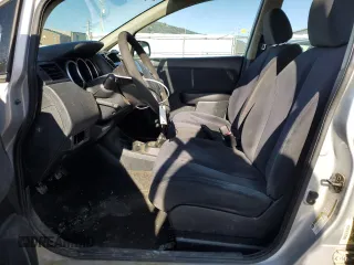 2009 Nissan Versa 1.6 with VIN 3N1CC11E09L424012, listed as a Copart auction lot 87231794 with 185,117 mi miles and Salvage Title. Bid and sale history available at carsss.com. Image 7.