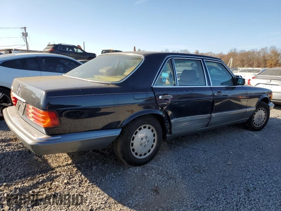 1986 Mercedes-Benz 560 with VIN WDBCA39DXGA233159, listed as a Copart auction lot 78498894 with 96,308 mi miles and Salvage Title. Bid and sale history available at DreamBid. Image 3.