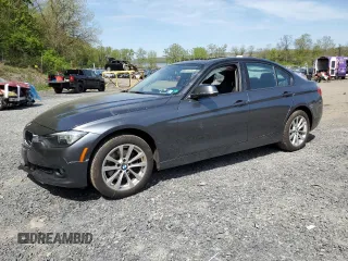2017 BMW 3 Series 320i xDrive z VIN WBA8E5G38HNU45096, wystawiony jako Copart lot #55492595 z przebiegiem 101 668 mil mil oraz Szkoda całkowita • Salvage title. Historia ofert i sprzedaży dostępna na DreamBid. Obrazek 1.