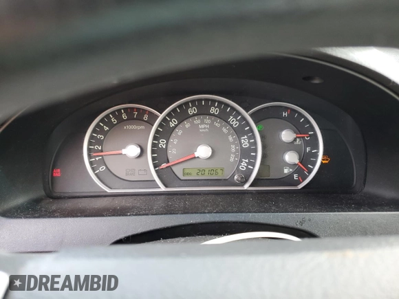 2007 Kia Sorento LX z VIN KNDJD736X75729895, wystawiony jako Copart lot #68039404 z przebiegiem 201 067 mil mil oraz Szkoda całkowita • Salvage title. Historia ofert i sprzedaży dostępna na DreamBid. Obrazek 9.