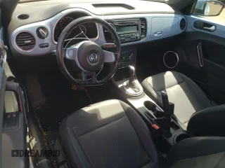 2013 Volkswagen Beetle 2.5L с VIN 3VWJP7AT4DM600568, выставлен на аукционе Copart как лот 53845975 с пробегом 168 724 миль миль и Списание • Salvage title. История ставок и продаж доступна на DreamBid. Изображение 8.
