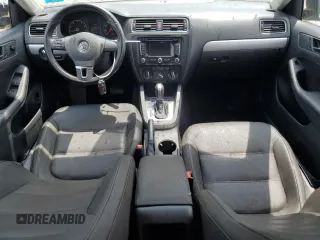 2011 Volkswagen Jetta SEL with VIN 3VWLZ7AJ2BM393757, listed as a Copart auction lot 64605645 with 208,803 mi miles and Clean title. Bid and sale history available at DreamBid. Image 8.