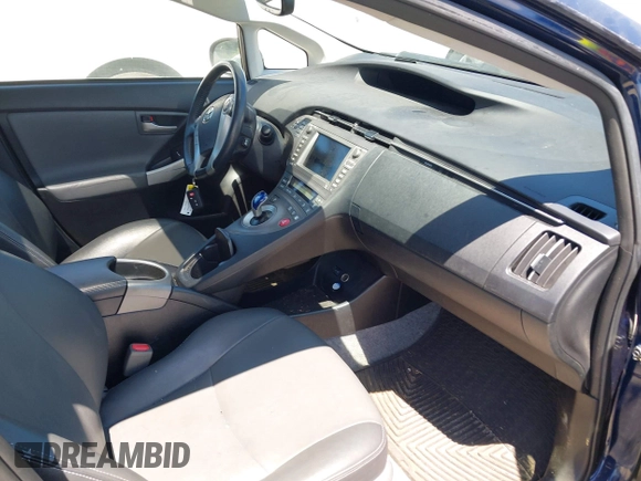 2014 Toyota Prius Four with VIN JTDKN3DU7E1742714, listed as a IAAI auction lot 42637235 with 184,734 mi miles and . Bid and sale history available at DreamBid. Image 5.