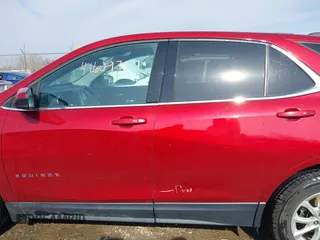 2018 Chevrolet Equinox LT z VIN 2GNAXSEV0J6223509, wystawiony jako IAAI lot #41609361 z przebiegiem 120 294 mil mil oraz . Historia ofert i sprzedaży dostępna na DreamBid. Obrazek 6.