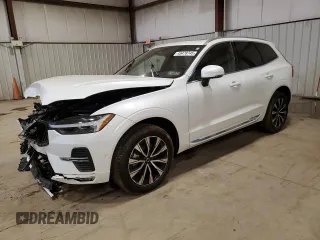 2023 Volvo XC60 Plus Bright Theme with VIN YV4L12RN3P1323237, listed as a Copart auction lot 45478745 with 16,592 mi miles and Salvage Title. Bid and sale history available at carsss.com. Image 1.