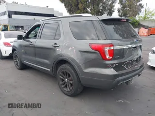 2016 Ford Explorer XLT with VIN 1FM5K7D80GGB72776, listed as a IAAI auction lot 42087605 with 97,416 mi miles and . Bid and sale history available at DreamBid. Image 3.
