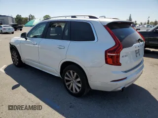 2018 Volvo XC90 Momentum with VIN YV4102CK1J1337654, listed as a Copart auction lot 60894804 with 34,224 mi miles and Salvage Title. Bid and sale history available at carsss.com. Image 2.