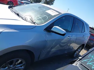 2020 Chevrolet Equinox LT with VIN 2GNAXKEV8L6217296, listed as a IAAI auction lot 42082139 with 61,305 mi miles and . Bid and sale history available at DreamBid. Image 14.