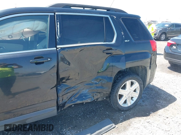2011 GMC Terrain SLT-1 with VIN 2CTALUEC5B6335937, listed as a IAAI auction lot 41976373 with 198,674 mi miles and . Bid and sale history available at carsss.com. Image 6.