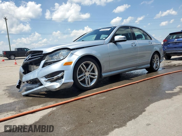 2014 Mercedes-Benz C 250 Sport с VIN WDDGF4HB8EA960846, выставлен на аукционе Copart как лот 63488435 с пробегом 73 404 миль миль и Списание • Salvage title. История ставок и продаж доступна на DreamBid. Изображение 1.