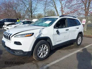 2016 Jeep Cherokee Sport with VIN 1C4PJMASXGW359186, listed as a IAAI auction lot 41930264 with 32,581 mi miles. Bid and sale history available at carsss.com. Image 6.