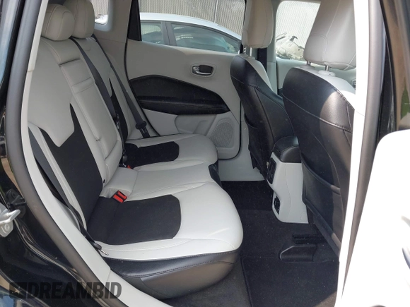 2017 Jeep Compass Latitude with VIN 3C4NJDBBXHT616909, listed as a IAAI auction lot 42457501 with 110,326 mi miles and . Bid and sale history available at DreamBid. Image 8.