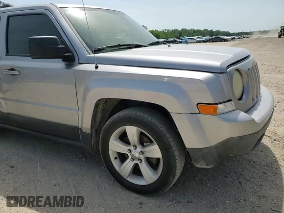 2016 Jeep Patriot Latitude с VIN 1C4NJPFA7GD543666, выставлен на аукционе Copart как лот 57157035 с пробегом 128 060 миль миль и Списание • Salvage title. История ставок и продаж доступна на DreamBid. Изображение 13.