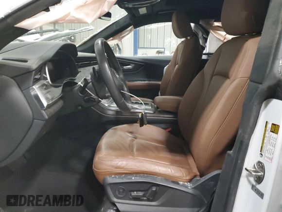 2019 Audi Q8 Prestige z VIN WA1CVAF13KD035710, wystawiony jako Copart lot #82997264 z przebiegiem Nie podano mil oraz Szkoda całkowita • Salvage title. Historia ofert i sprzedaży dostępna na DreamBid. Obrazek 7.