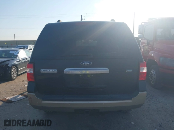2014 Ford Expedition XLT z VIN 1FMJU1H5XEEF45837, wystawiony jako IAAI lot #41685555 z przebiegiem 99 229 mil mil oraz . Historia ofert i sprzedaży dostępna na DreamBid. Obrazek 15.
