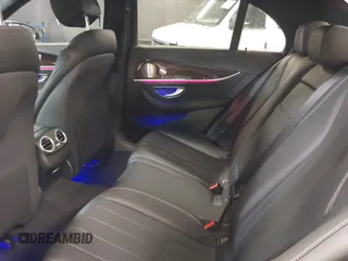 2023 Mercedes-Benz E 350 z VIN W1KZF8EB2PB137329, wystawiony jako IAAI lot #42160967 z przebiegiem 8 718 mil mil oraz . Historia ofert i sprzedaży dostępna na DreamBid. Obrazek 8.