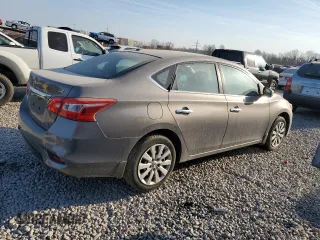 2017 Nissan Sentra S z VIN 3N1AB7AP4HY227487, wystawiony jako Copart lot #49018195 z przebiegiem 146 346 mil mil oraz Czysty tytuł • Clean title. Historia ofert i sprzedaży dostępna na DreamBid. Obrazek 3.