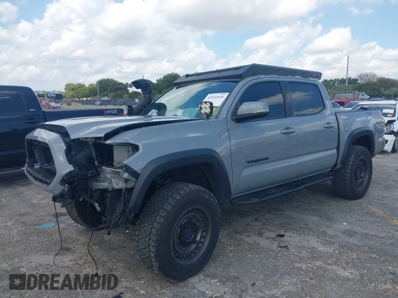 2020 Toyota Tacoma SR5 с VIN 3TMCZ5AN1LM351625, выставлен на аукционе IAAI как лот 41931616 с пробегом 99 333 миль миль и . История ставок и продаж доступна на DreamBid. Изображение 17.
