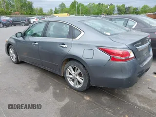 2014 Nissan Altima SV with VIN 1N4AL3AP3EN247800, listed as a IAAI auction lot 42040413 with 179,781 mi miles and . Bid and sale history available at DreamBid. Image 3.
