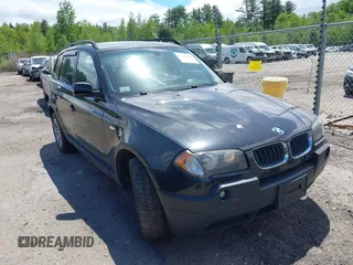 2005 BMW X3 3.0i z VIN WBXPA93465WD06788, wystawiony jako IAAI lot #42285708 z przebiegiem 182 895 mil mil oraz . Historia ofert i sprzedaży dostępna na DreamBid. Obrazek 1.