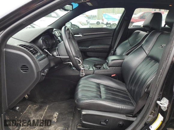 2015 Chrysler 300 with VIN 2C3CCABG7FH932063, listed as a Copart auction lot 45519425 with 122,107 mi miles and Salvage Title. Bid and sale history available at carsss.com. Image 7.