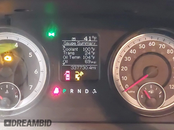 2015 Ram 2500 Tradesman with VIN 3C6UR4HJ8FG575972, listed as a IAAI auction lot 41258474 with 337,730 mi miles and . Bid and sale history available at DreamBid. Image 16.