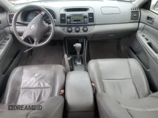 2004 Toyota Camry LE with VIN JTDBE32K840266737, listed as a Copart auction lot 58187325 with 172,013 mi miles and Clean title. Bid and sale history available at DreamBid. Image 8.