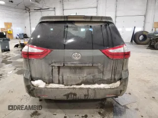 2019 Toyota Sienna L с VIN 5TDZZ3DC0KS993549, выставлен на аукционе Copart как лот 44848185 с пробегом 84 404 миль миль и Списание • Salvage title. История ставок и продаж доступна на DreamBid. Изображение 6.