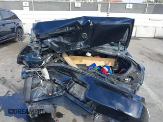 1998 Acura CL Premium z VIN 19UYA2258WL011745, wystawiony jako IAAI lot #41906267 z przebiegiem 296 614 mil mil oraz . Historia ofert i sprzedaży dostępna na DreamBid. Obrazek 16.