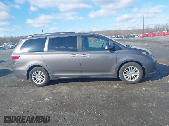 2017 Toyota Sienna XLE Auto Access Seat с VIN 5TDYZ3DC9HS805907, выставлен на аукционе IAAI как лот 41548808 с пробегом 131 607 миль миль и . История ставок и продаж доступна на DreamBid. Изображение 13.