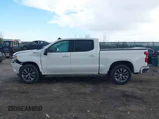 2022 Chevrolet Silverado 1500 RST with VIN 3GCUDEET5NG690627, listed as a IAAI auction lot 41832932 with 39,435 mi miles and . Bid and sale history available at DreamBid. Image 14.