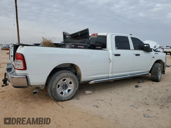 2024 Ram 2500 Tradesman with VIN 3C6UR5HL0RG152914, listed as a Copart auction lot 45513135 with 25,660 mi miles and Salvage Title. Bid and sale history available at carsss.com. Image 3.