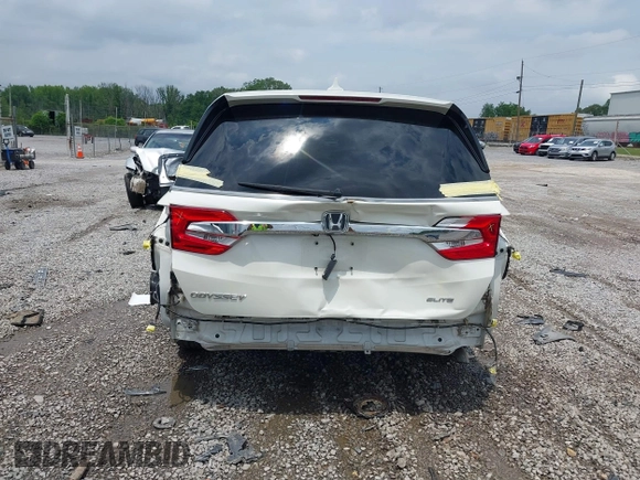 2019 Honda Odyssey Elite z VIN 5FNRL6H95KB104816, wystawiony jako IAAI lot #42232490 z przebiegiem 77 465 mil mil oraz . Historia ofert i sprzedaży dostępna na DreamBid. Obrazek 17.