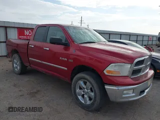 2009 Dodge 1500 Sport z VIN 1D3HV18T69S768289, wystawiony jako IAAI lot #42526478 z przebiegiem 179 907 mil mil oraz . Historia ofert i sprzedaży dostępna na DreamBid. Obrazek 1.