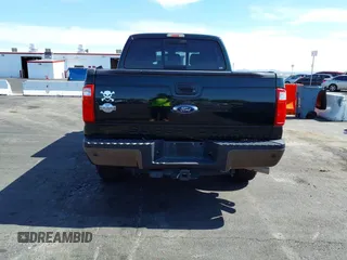 2015 Ford F-250 Lariat z VIN 1FT7W2BT9FEC36528, wystawiony jako IAAI lot #42358471 z przebiegiem 157 487 mil mil oraz . Historia ofert i sprzedaży dostępna na DreamBid. Obrazek 16.