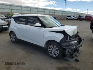 2022 Kia Soul LX with VIN KNDJ23AU8N7157369, listed as a Copart auction lot 48493905 with 104,464 mi miles and Salvage Title. Bid and sale history available at carsss.com. Image 4.