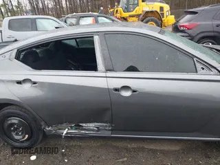 2019 Nissan Altima S with VIN 1N4BL4BV8KC139896, listed as a IAAI auction lot 41845640 with 80,719 mi miles and . Bid and sale history available at carsss.com. Image 14.