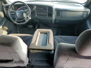 2002 GMC Sierra 1500HD SLE z VIN 1GTGK13U22F137583, wystawiony jako Copart lot #65997484 z przebiegiem 399 610 mil mil oraz Tytuł czysty. Historia ofert i sprzedaży dostępna na DreamBid. Obrazek 8.