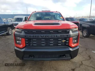 2020 Chevrolet Silverado 3500HD Work Truck with VIN 1GC4YSE79LF345718, listed as a Copart auction lot 83093344 with 0 mi miles and Salvage Title. Bid and sale history available at carsss.com. Image 5.