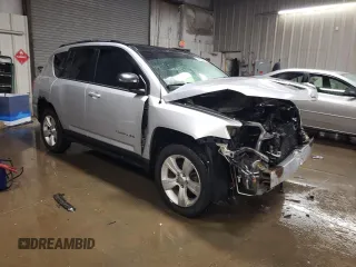 2011 Jeep Compass with VIN 1J4NT1FB7BD272109, listed as a Copart auction lot 86604064 with 0 mi miles and Salvage Title. Bid and sale history available at carsss.com. Image 4.