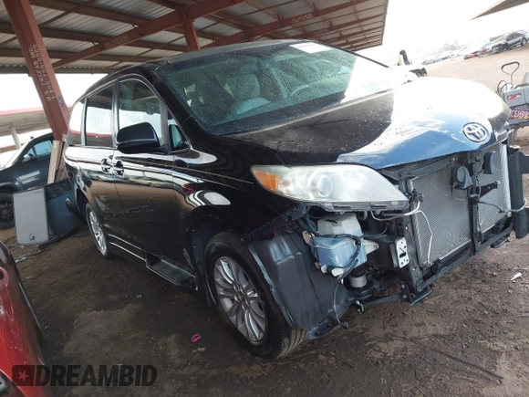 2012 Toyota Sienna XLE AAS with VIN 5TDYK3DC6CS263128, listed as a IAAI auction lot 41583798 with 114,820 mi miles. Bid and sale history available at carsss.com. Image 1.