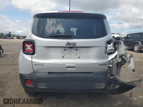 2020 Jeep Renegade Latitude with VIN ZACNJBBB2LPL39688, listed as a Copart auction lot 61492495 with 76,857 mi miles and Salvage title. Bid and sale history available at DreamBid. Image 6.