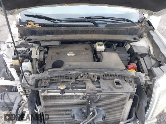 2013 Nissan Pathfinder SV with VIN 5N1AR2MNXDC664429, listed as a IAAI auction lot 41905926 with 206,027 mi miles. Bid and sale history available at carsss.com. Image 10.