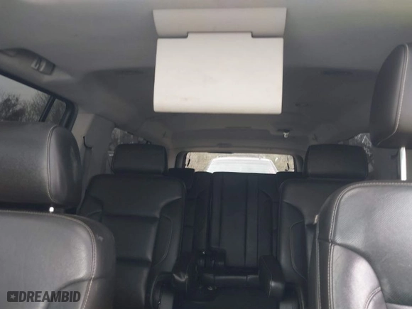 2015 Chevrolet Suburban LTZ with VIN 1GNSKKKC0FR525772, listed as a IAAI auction lot 41745084 with 187,981 mi miles. Bid and sale history available at carsss.com. Image 17.