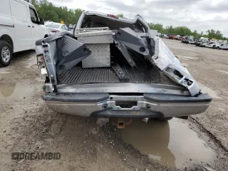 2003 Ford F-350 XL с VIN 1FTSW31PX3EC73121, выставлен на аукционе Copart как лот 54768805 с пробегом Не указан миль и Списание • Salvage title. История ставок и продаж доступна на DreamBid. Изображение 6.